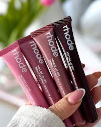 Rhode Lip Gloss – Long-Lasting Moisturizing Peptide Lip Tint